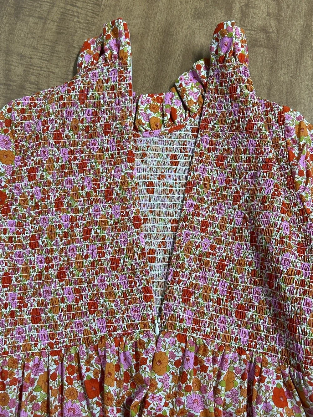 TUCKERNUCK Blushing Bouquet Short Sleeve Rowan Smocked Blouse S Peasant Boho